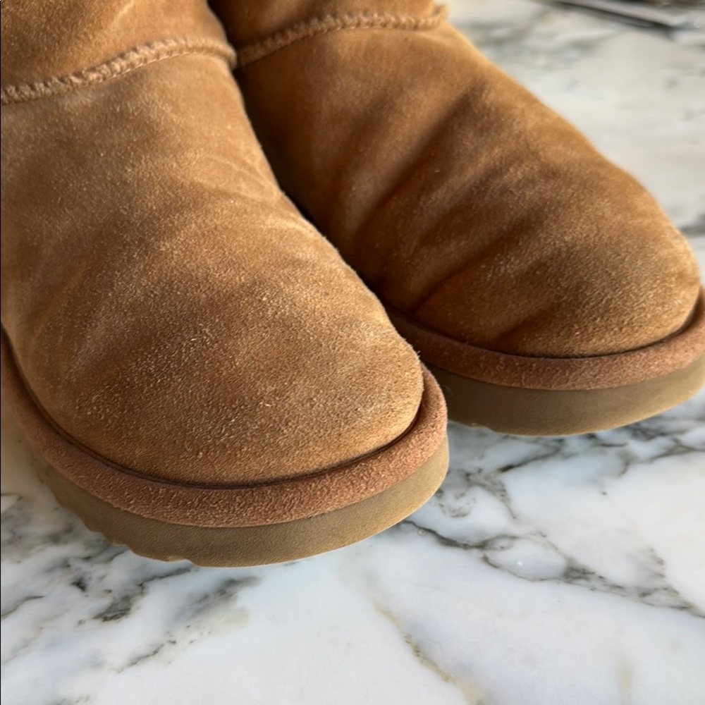UGG Constantine Chestnut Boot with Plush Lining Women’s size 6 - Picture 4 of 13